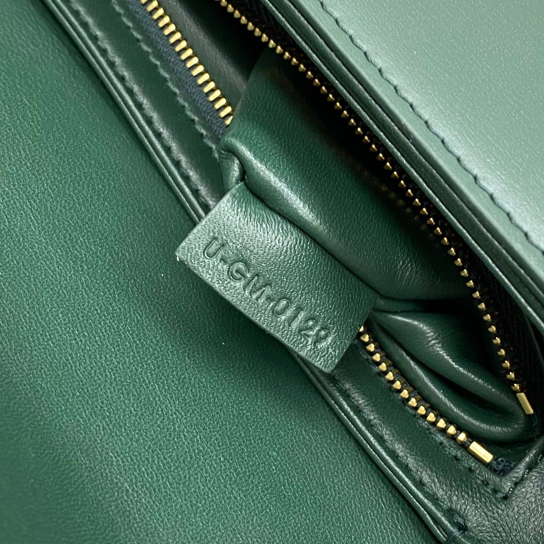 Celine Teen Triomphe Bag