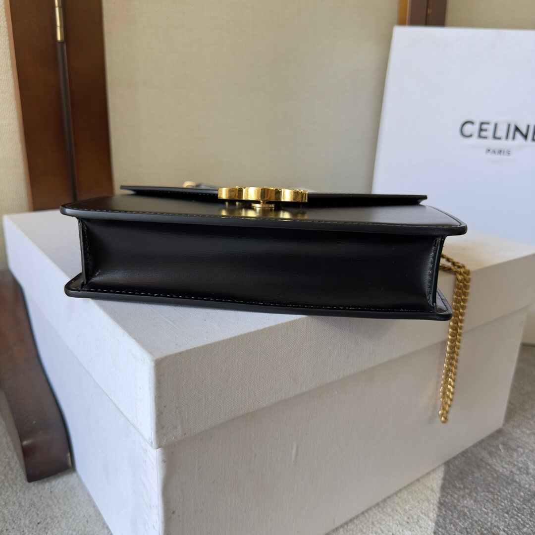 CELINE MARGO Shiny Calfskin Leather Chain Wallet