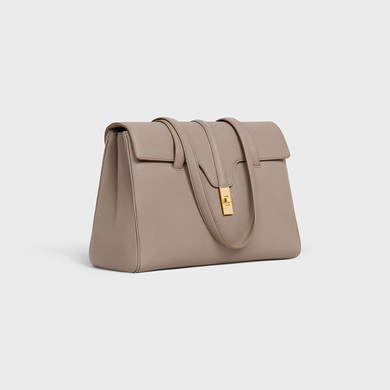 MEDIUM SOFT 16 BAG IN SUPPLE GRAINED CALFSKIN