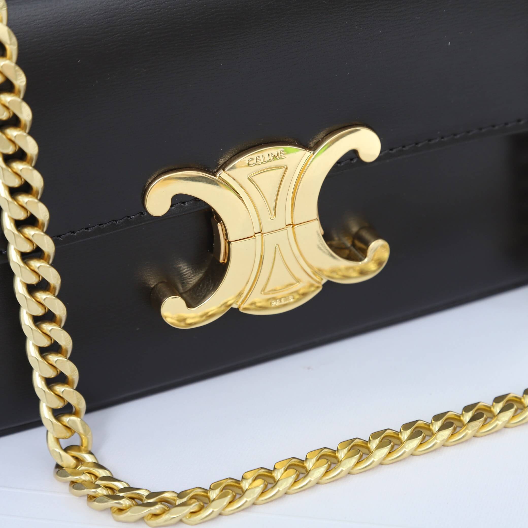 CELINE CLAUDE shiny cowhide leather chain shoulder bag