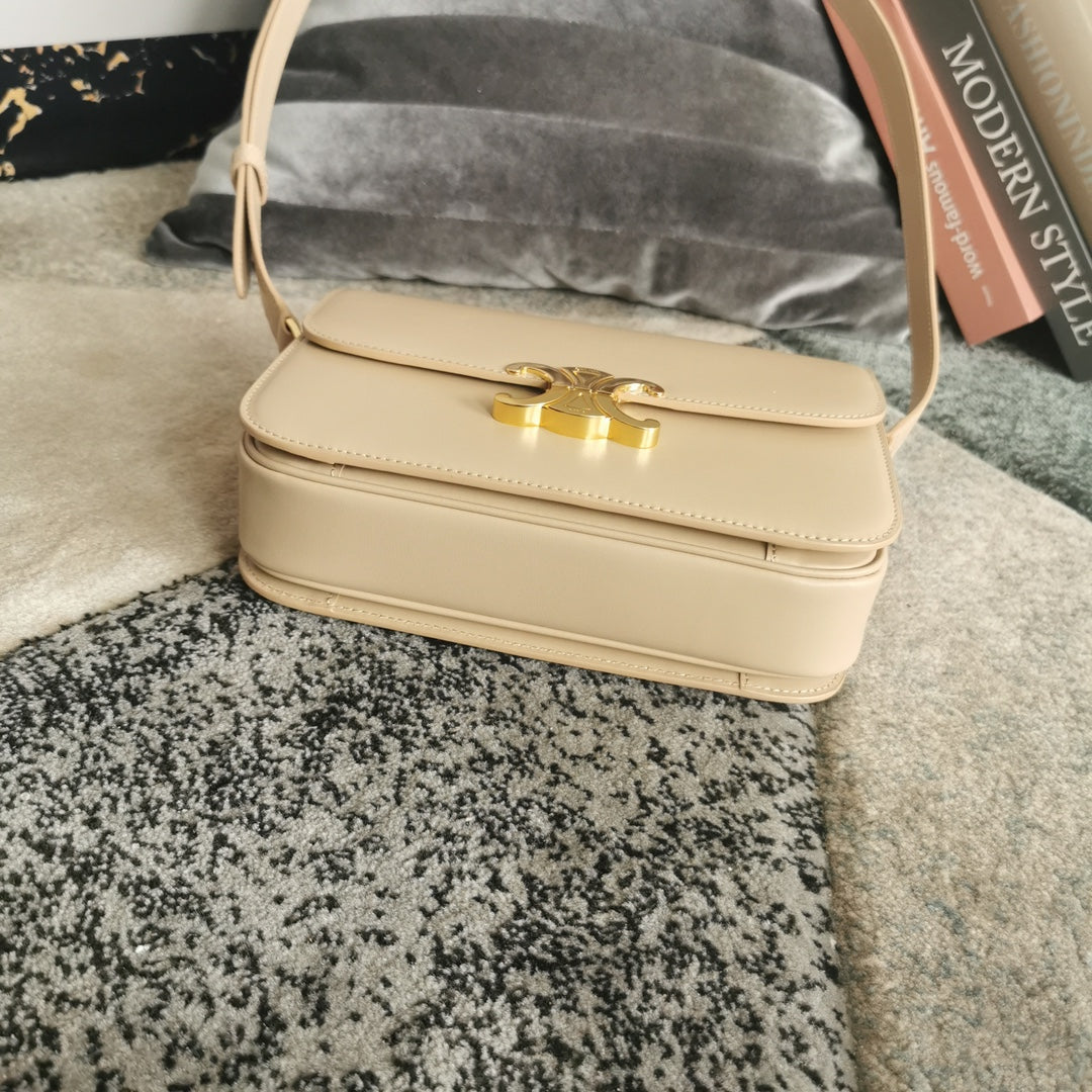 Celine Teen Triomphe Bag