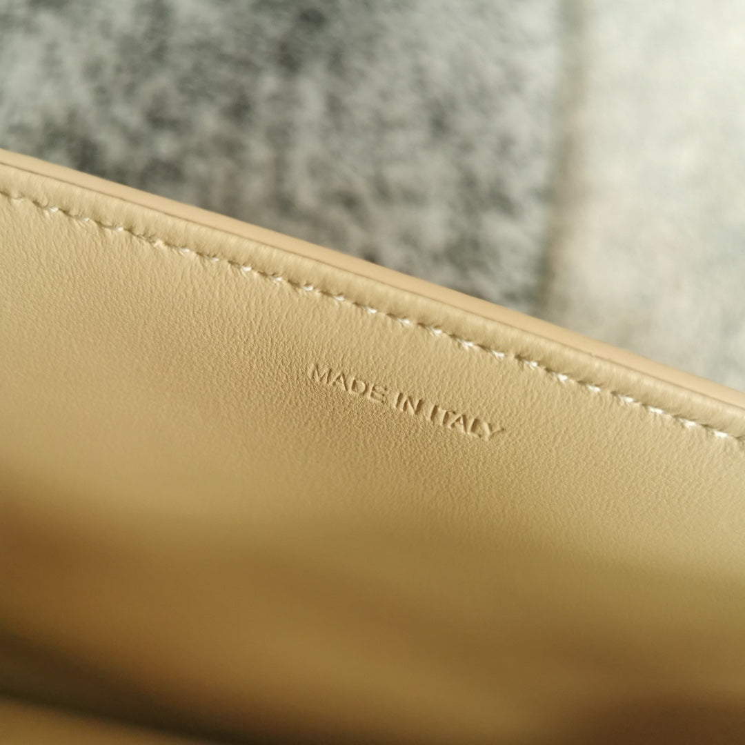 Celine Teen Triomphe Bag