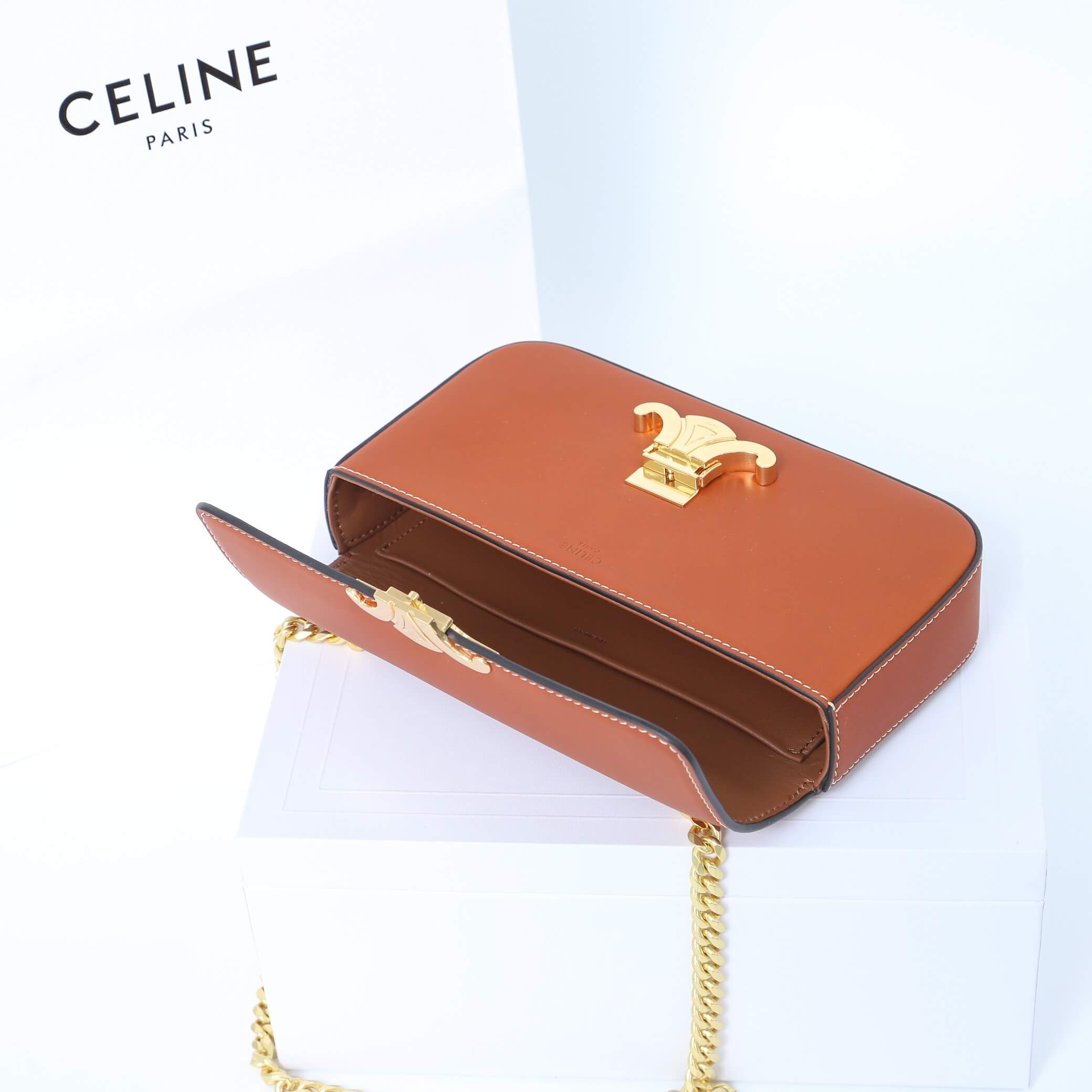 CELINE CLAUDE shiny cowhide leather chain shoulder bag
