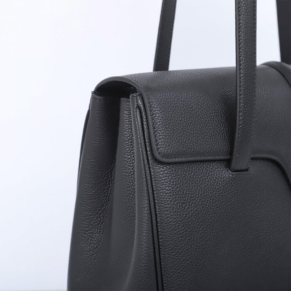 CELINE Medium Soft 16 Bag in Smooth Calfskin(High-end Grade)
