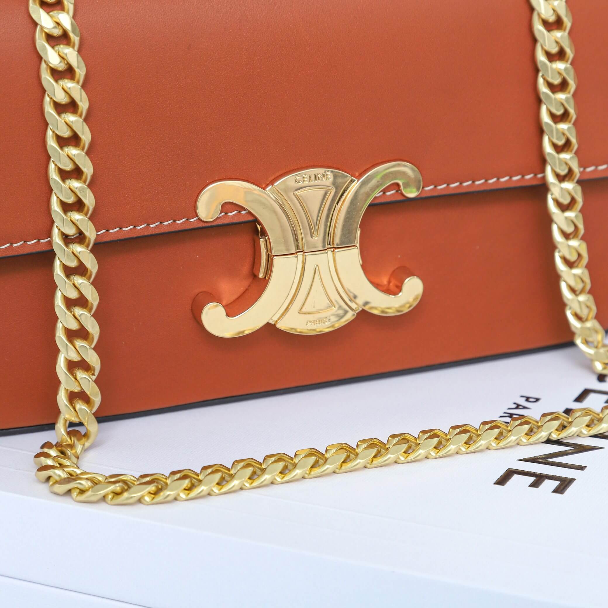 CELINE CLAUDE shiny cowhide leather chain shoulder bag