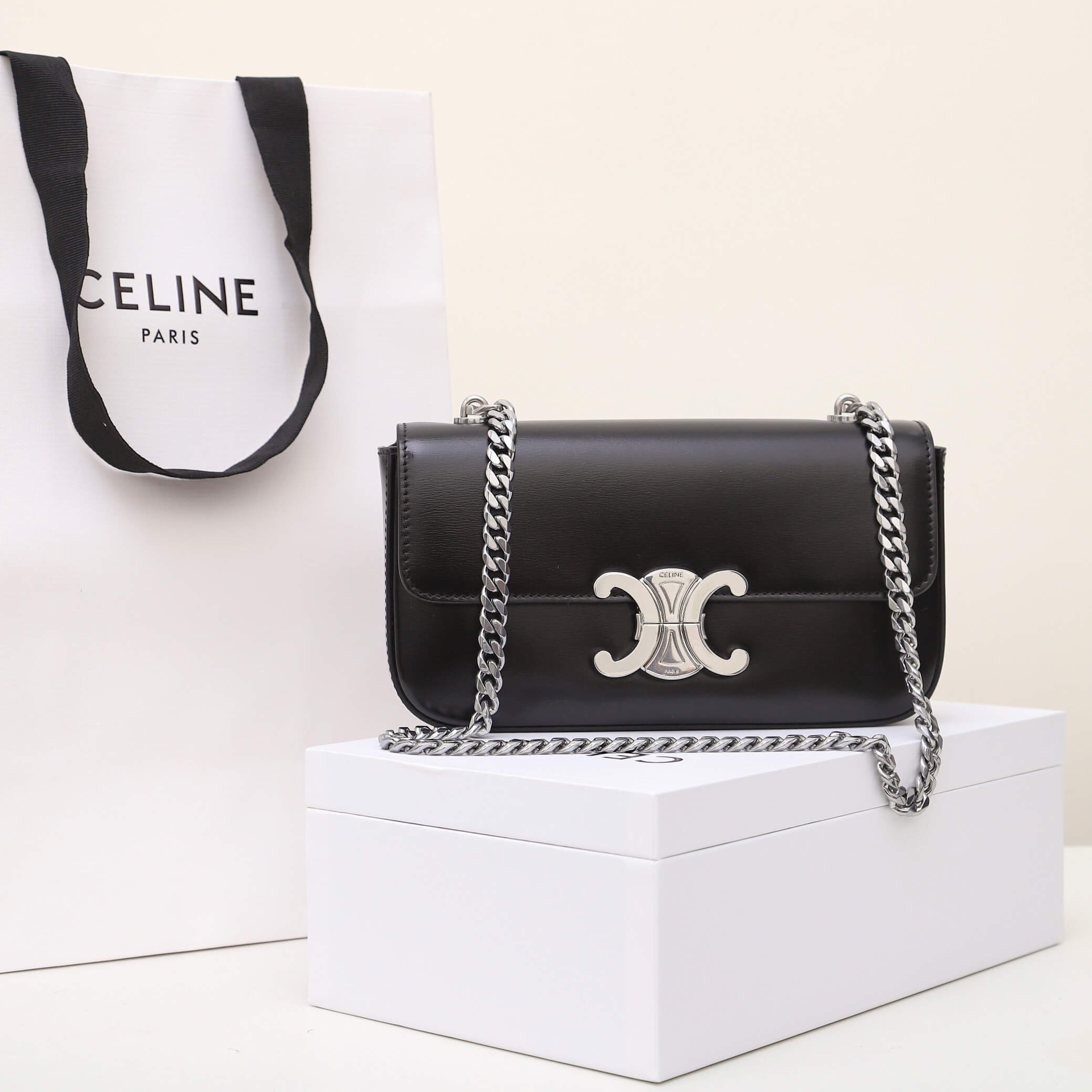CELINE CLAUDE shiny cowhide leather chain shoulder bag