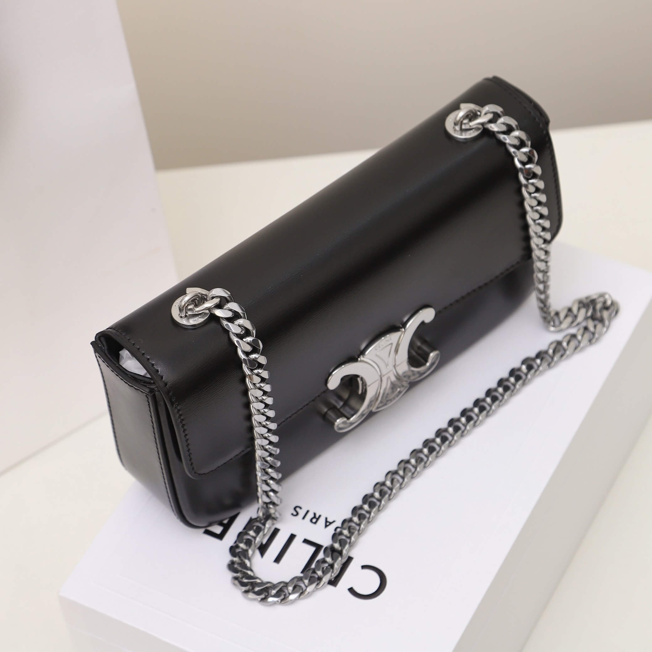 CELINE CLAUDE shiny cowhide leather chain shoulder bag