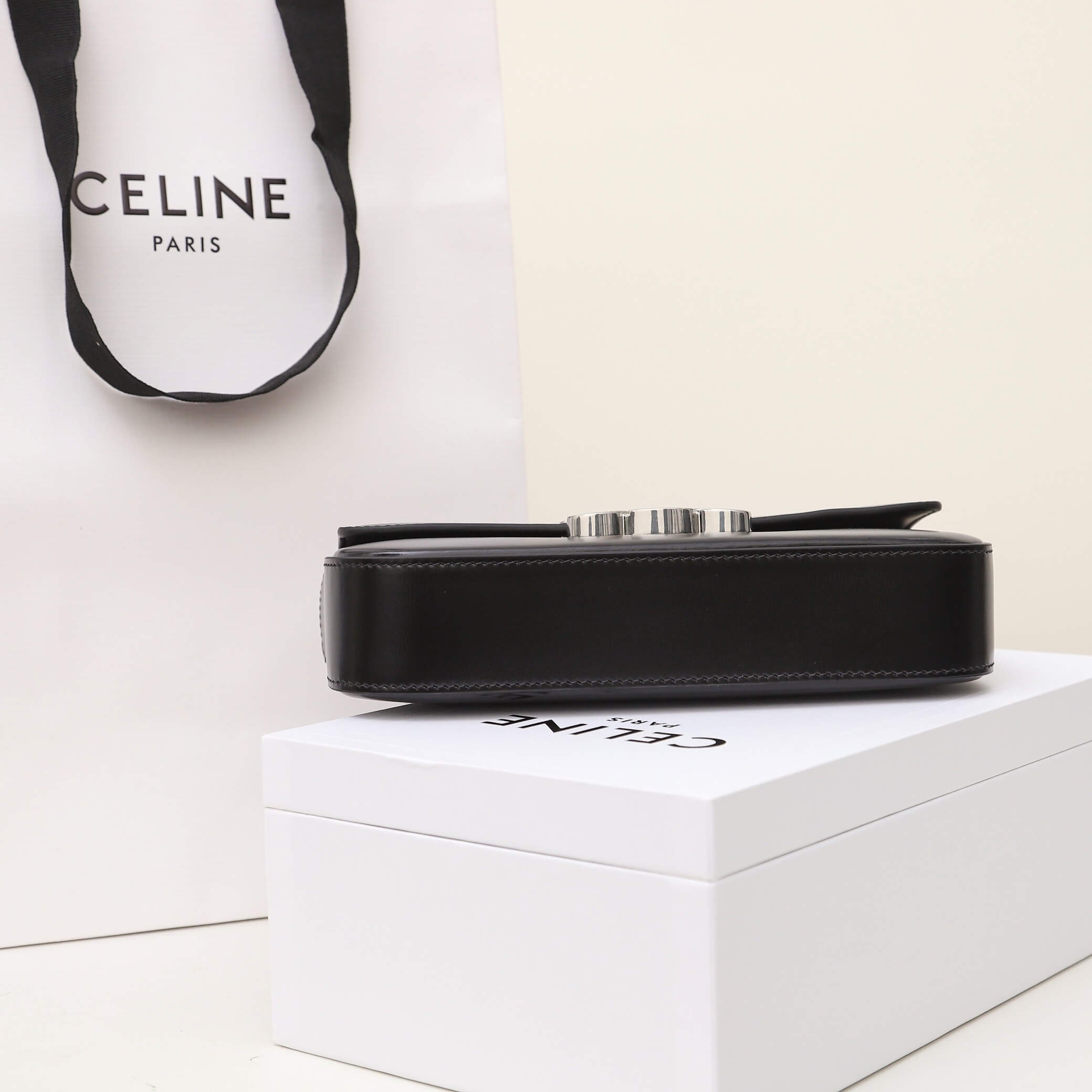 CELINE CLAUDE shiny cowhide leather chain shoulder bag