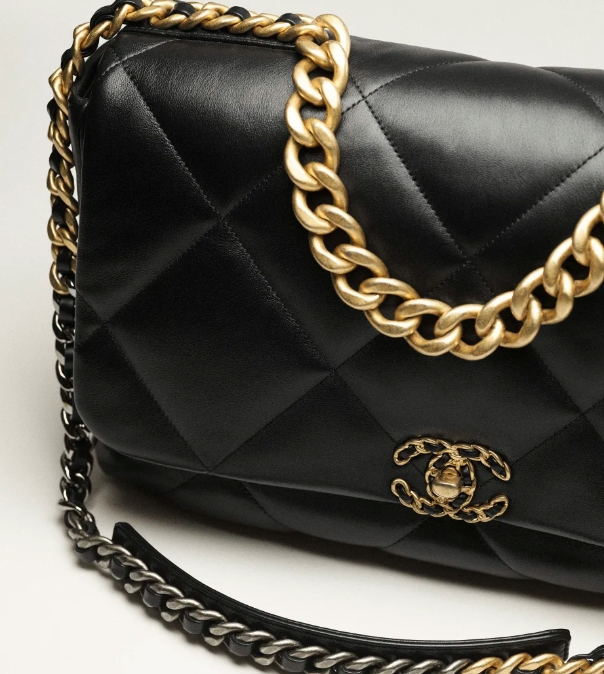 19 Handbag