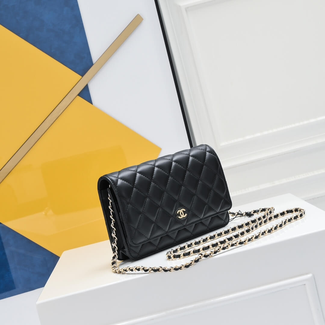 Chanel classic chain wallet