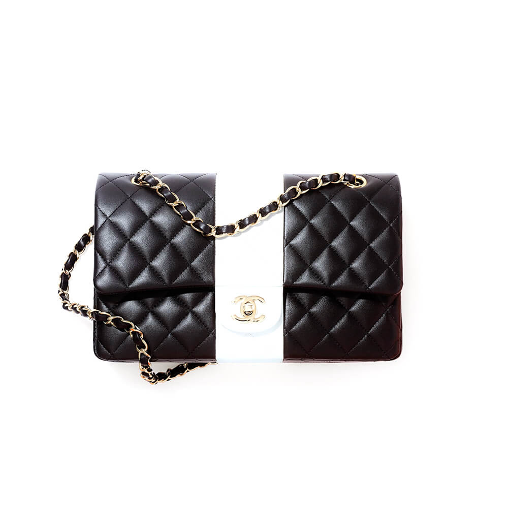 Chanel Classic Handbag Lambskin & Gold Metal A01112