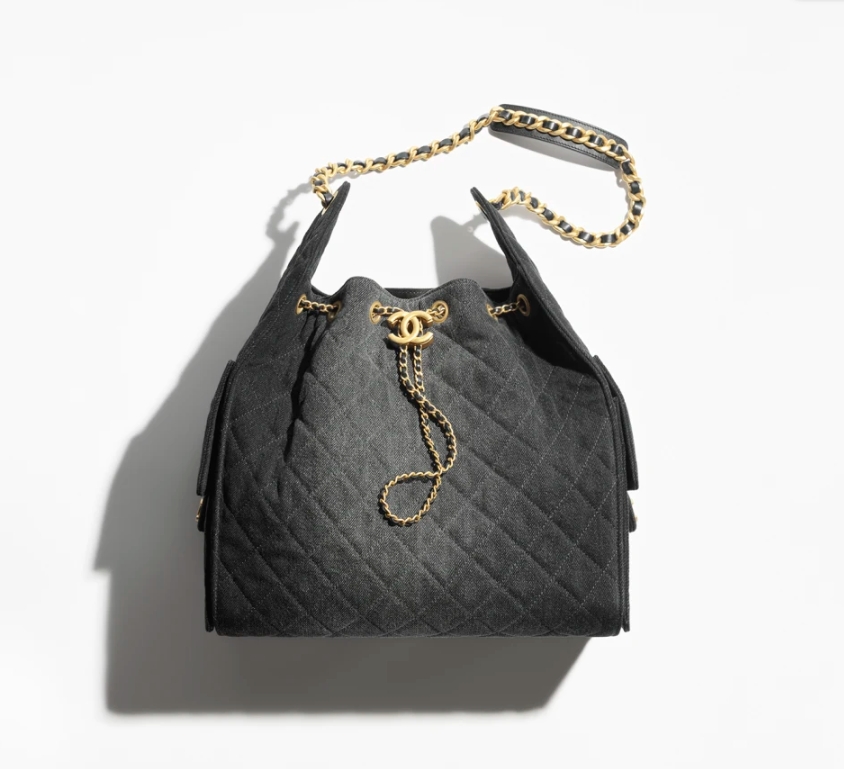CHANEL 25 samll Handbag Washed Denim Black