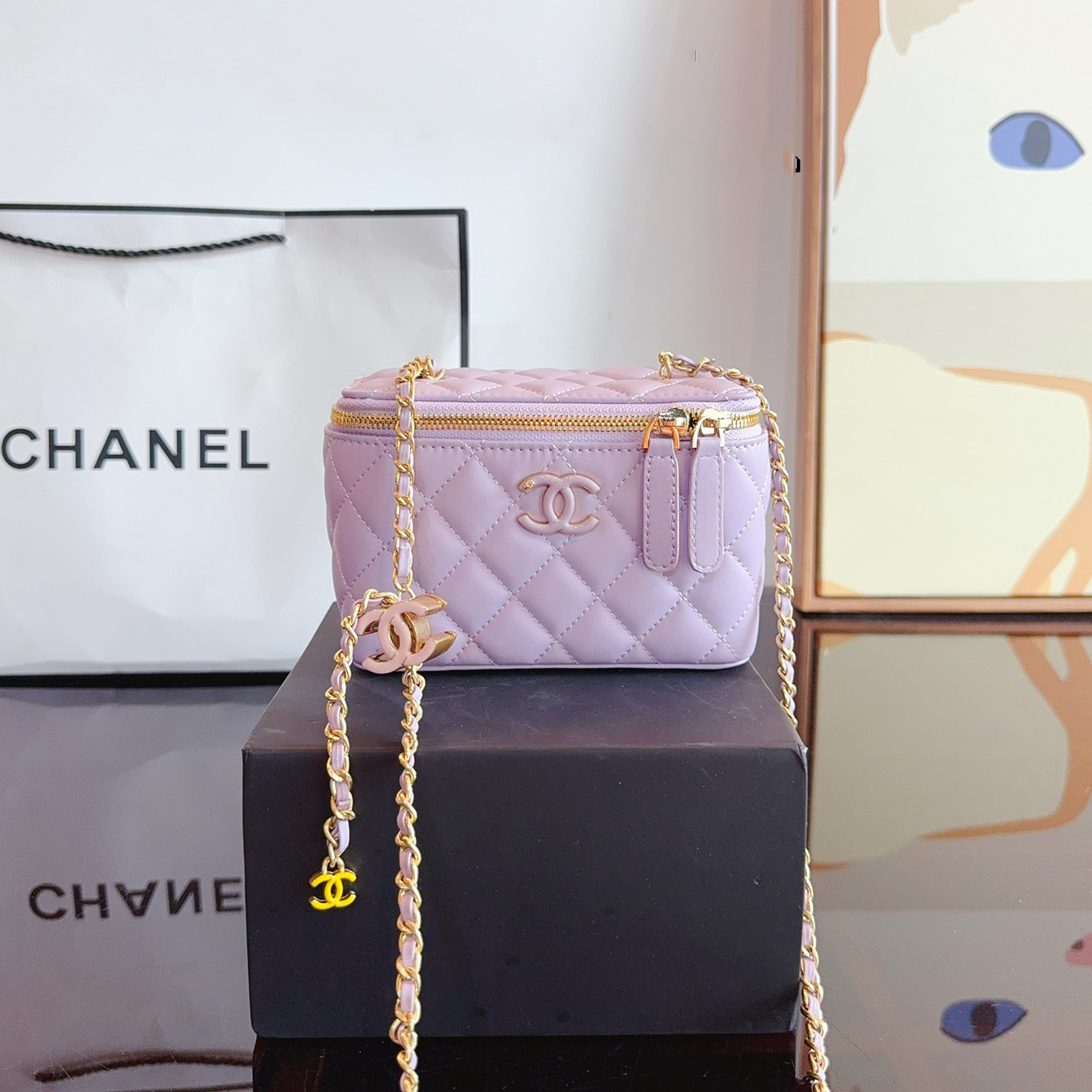 Clutch with Chain