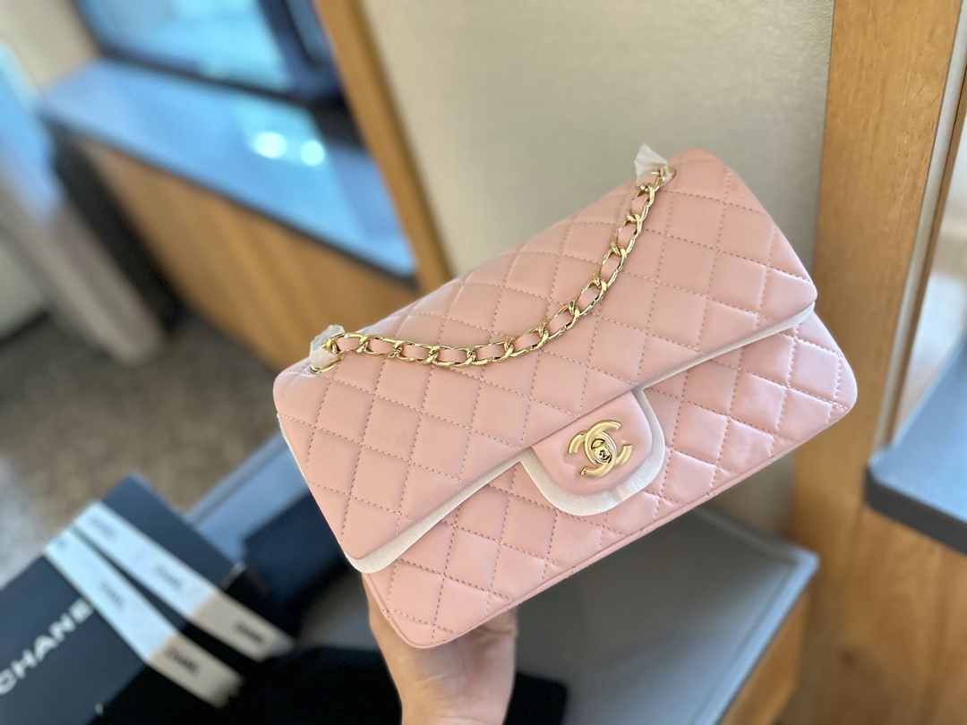 Classic 11.12 Handbag