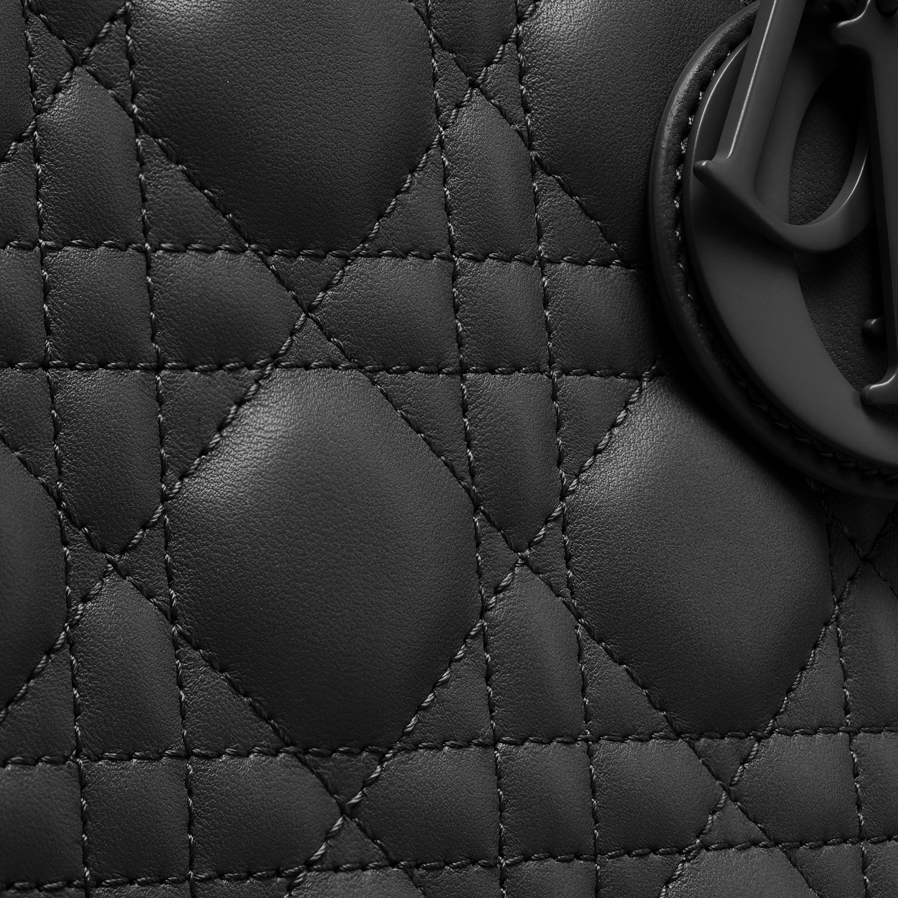 MEDIUM LADY BAG