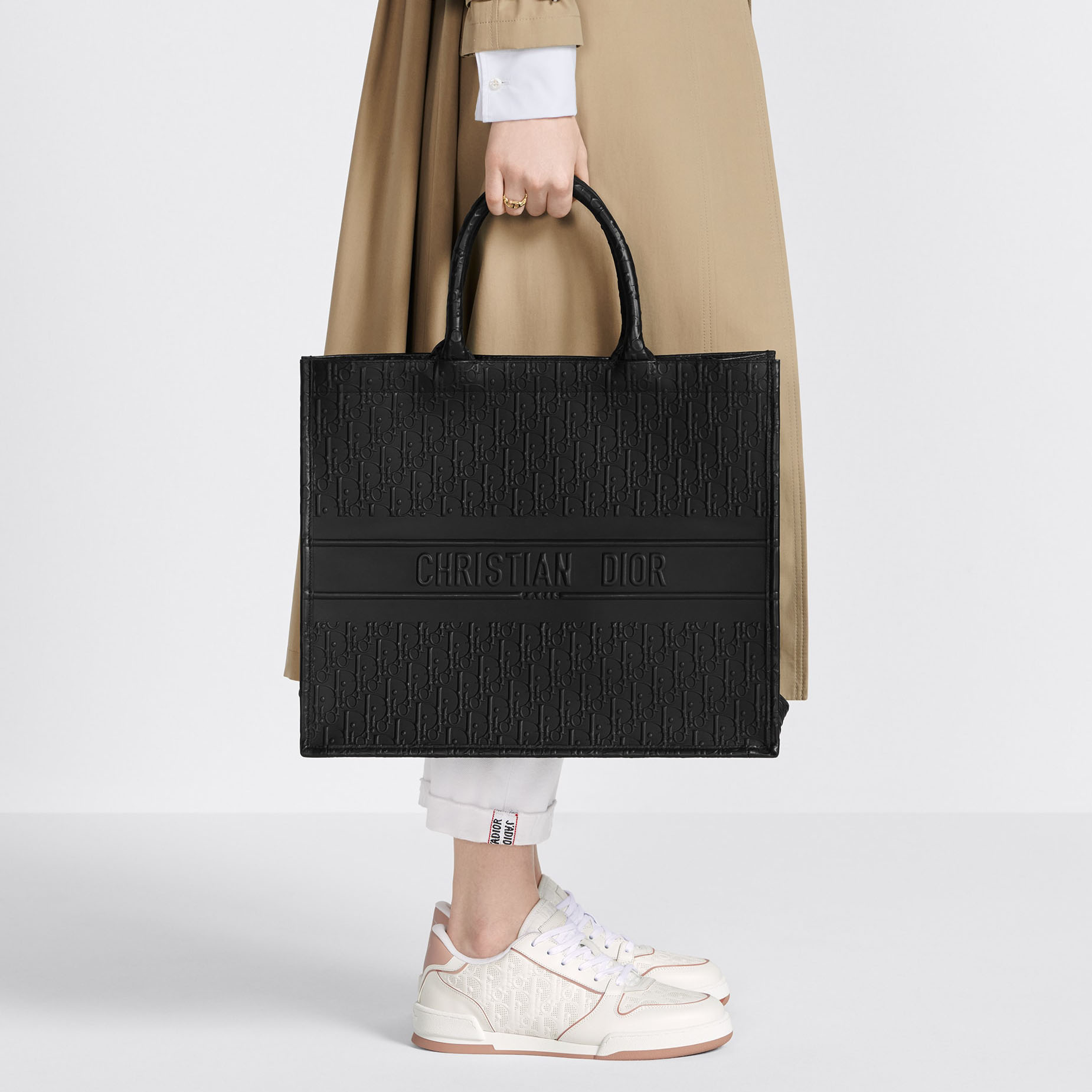 LARGE BOOK TOTE