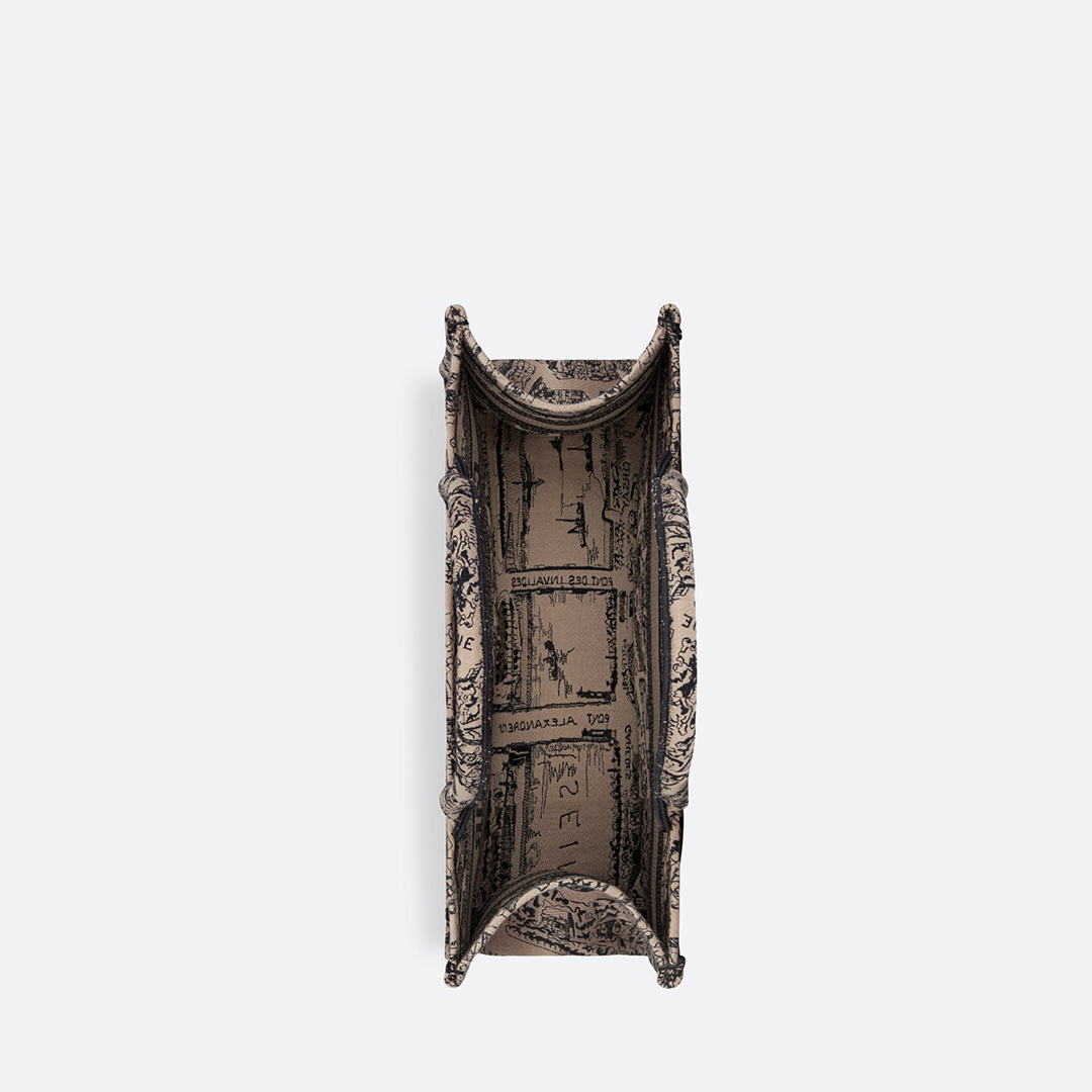 MEDIUM BOOK TOTE