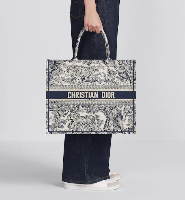 LARGE BOOK TOTE
