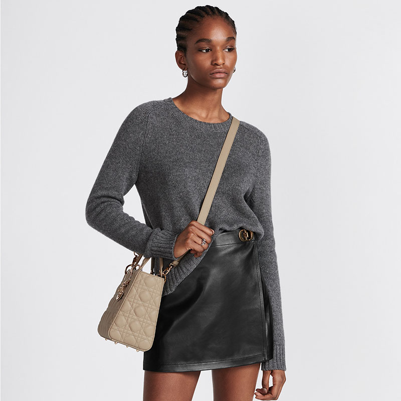 MEDIUM LADY BAG
