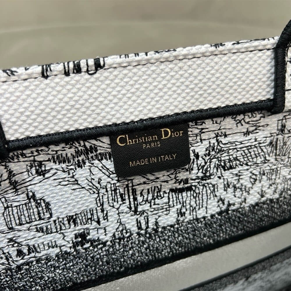Medium Dior Book Tote