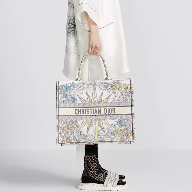 LARGE BOOK TOTE