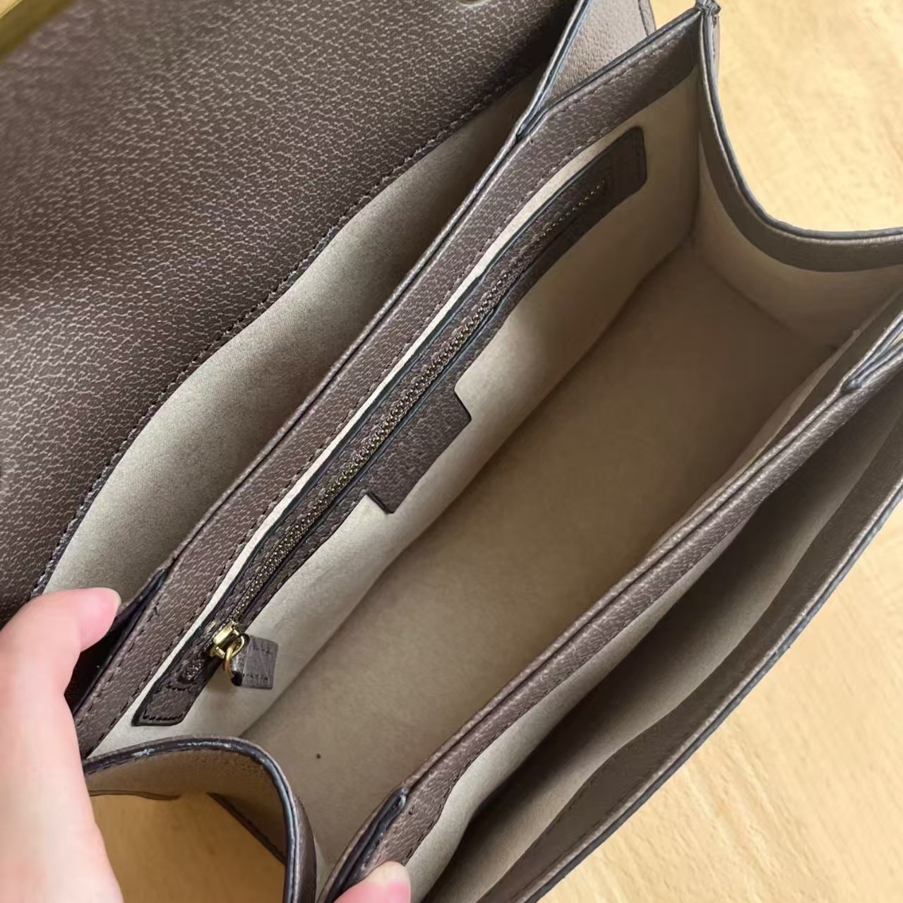 Gucci Queen Margaret Bee Top Handle Bag
