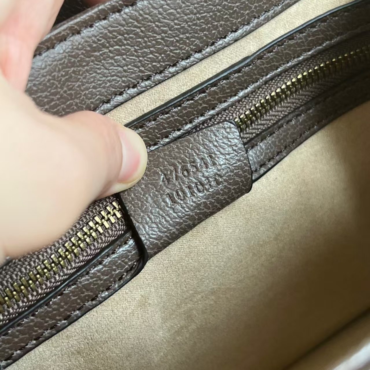 Gucci Queen Margaret Bee Top Handle Bag