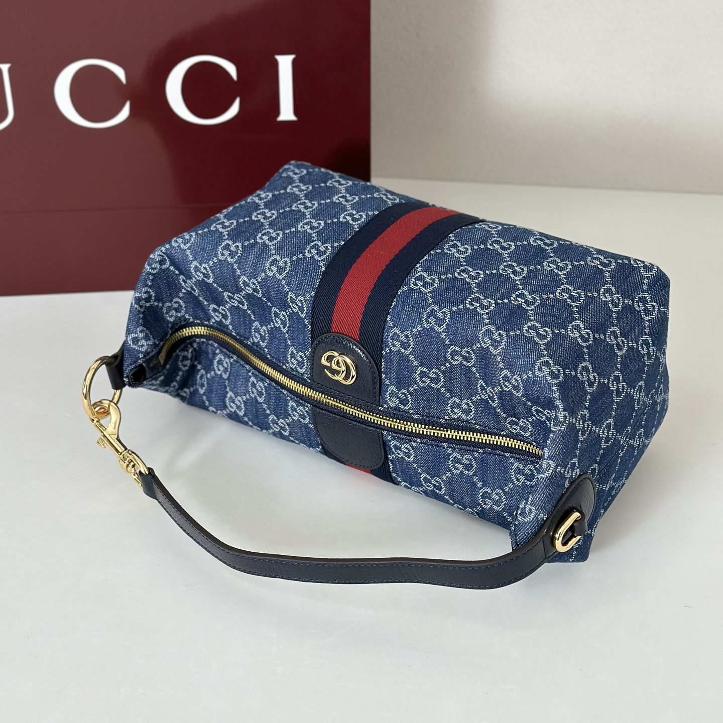 Gucci Vanity Top Handle Blue and white GG denim - Bag