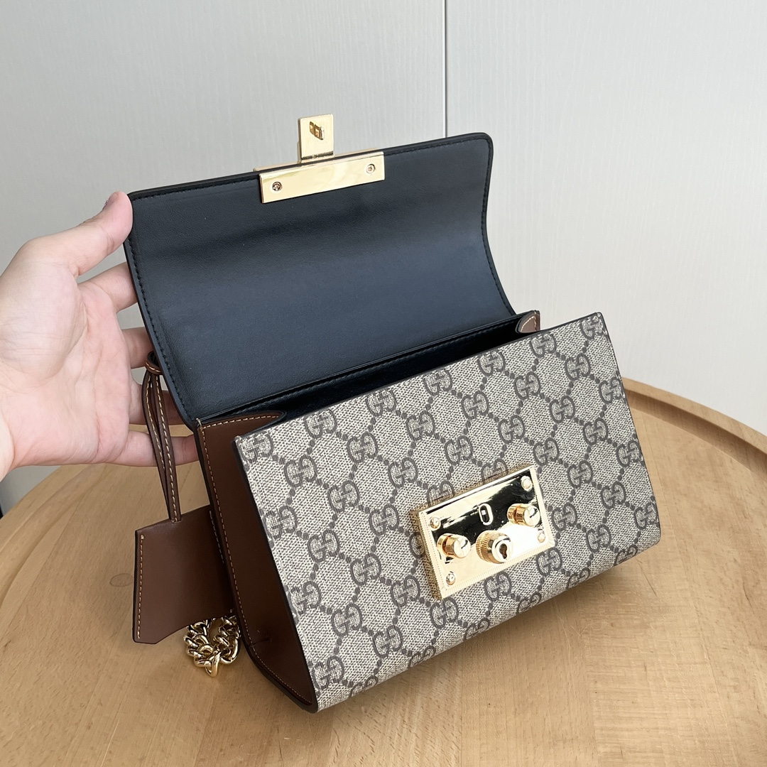 Gucci GG Supreme Padlock Small Shoulder - Bag