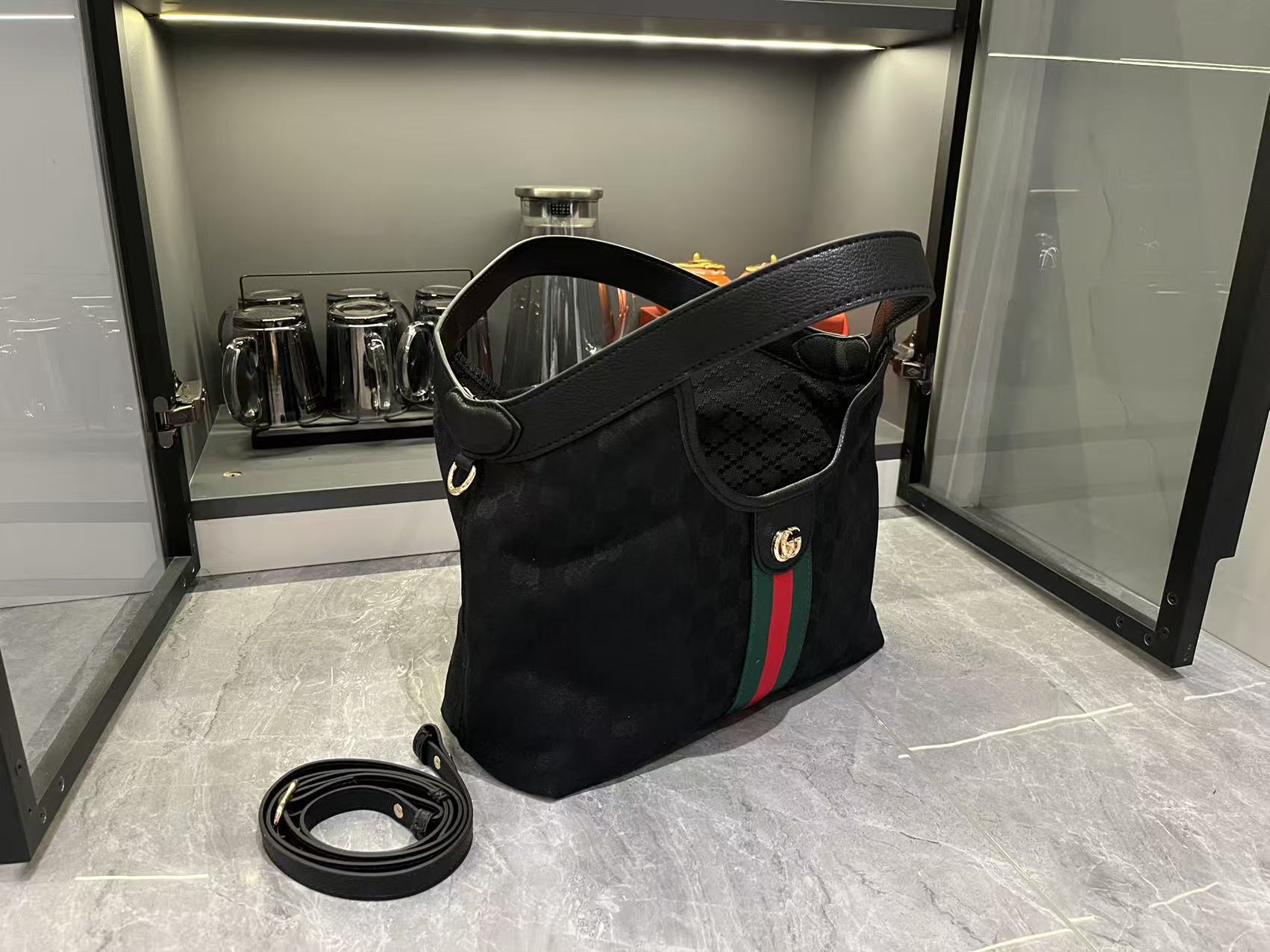 Gucci Giglio Small tote bag Dark black - Bag