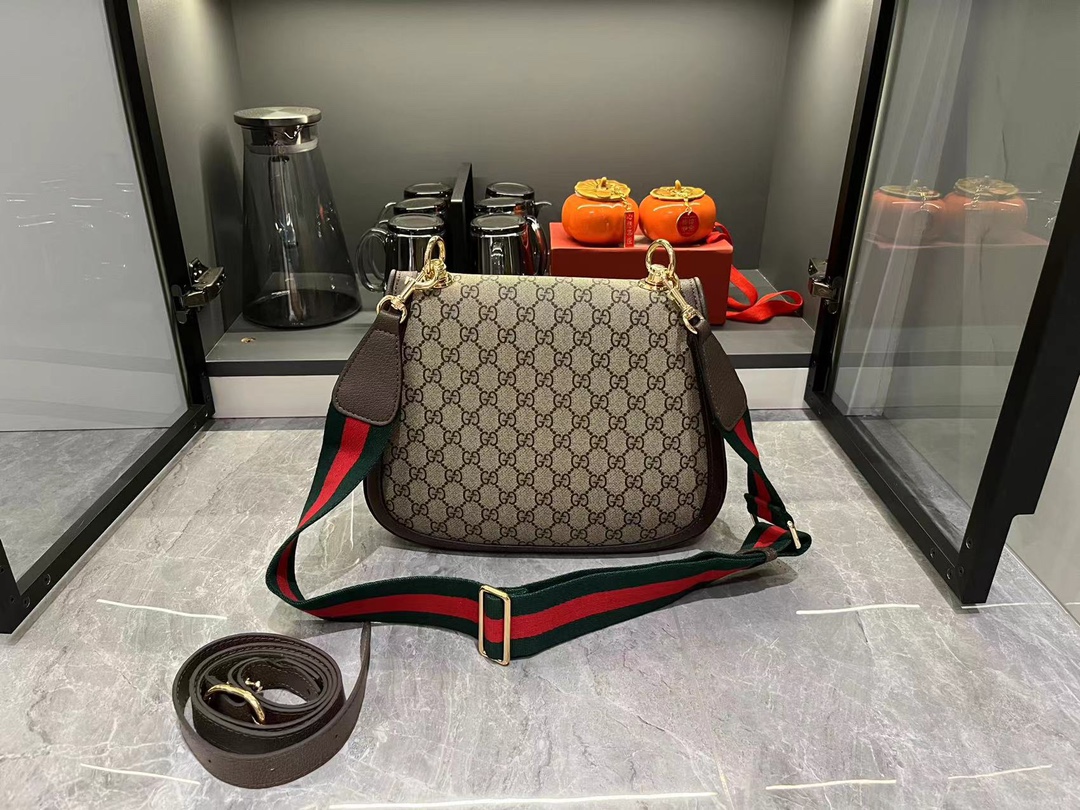 Gucci Blondie Monogram Medium top handle bag