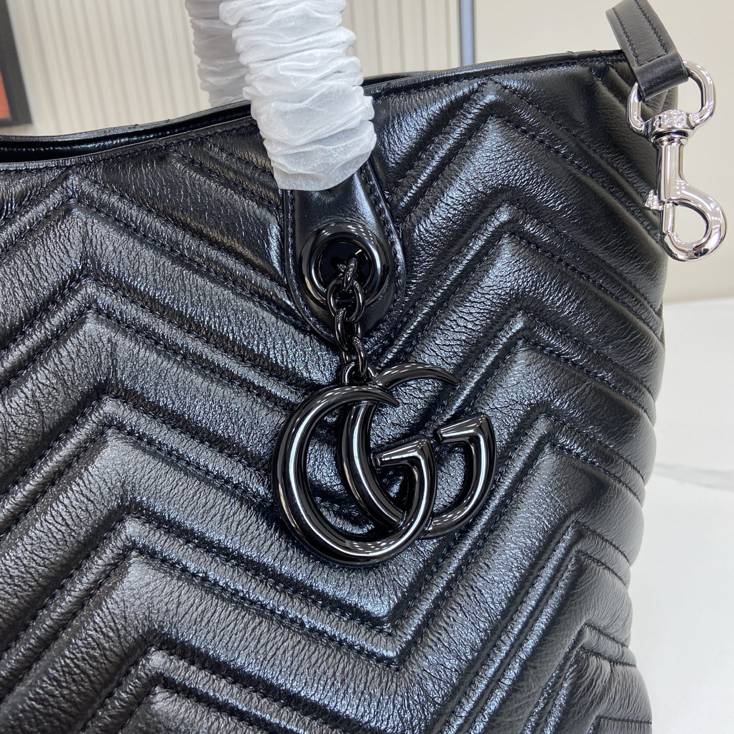 Gucci GG Marmont Medium tote bag Black - Bag