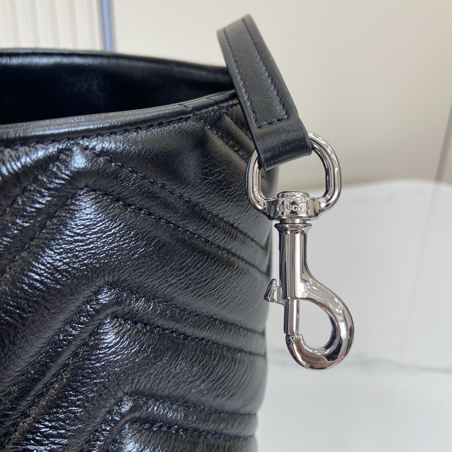 Gucci GG Marmont Medium tote bag Black - Bag