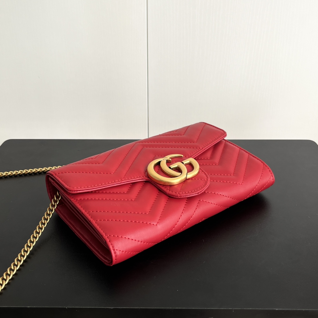 Gucci Marmont Chain Wallet - Red Gold Wallet