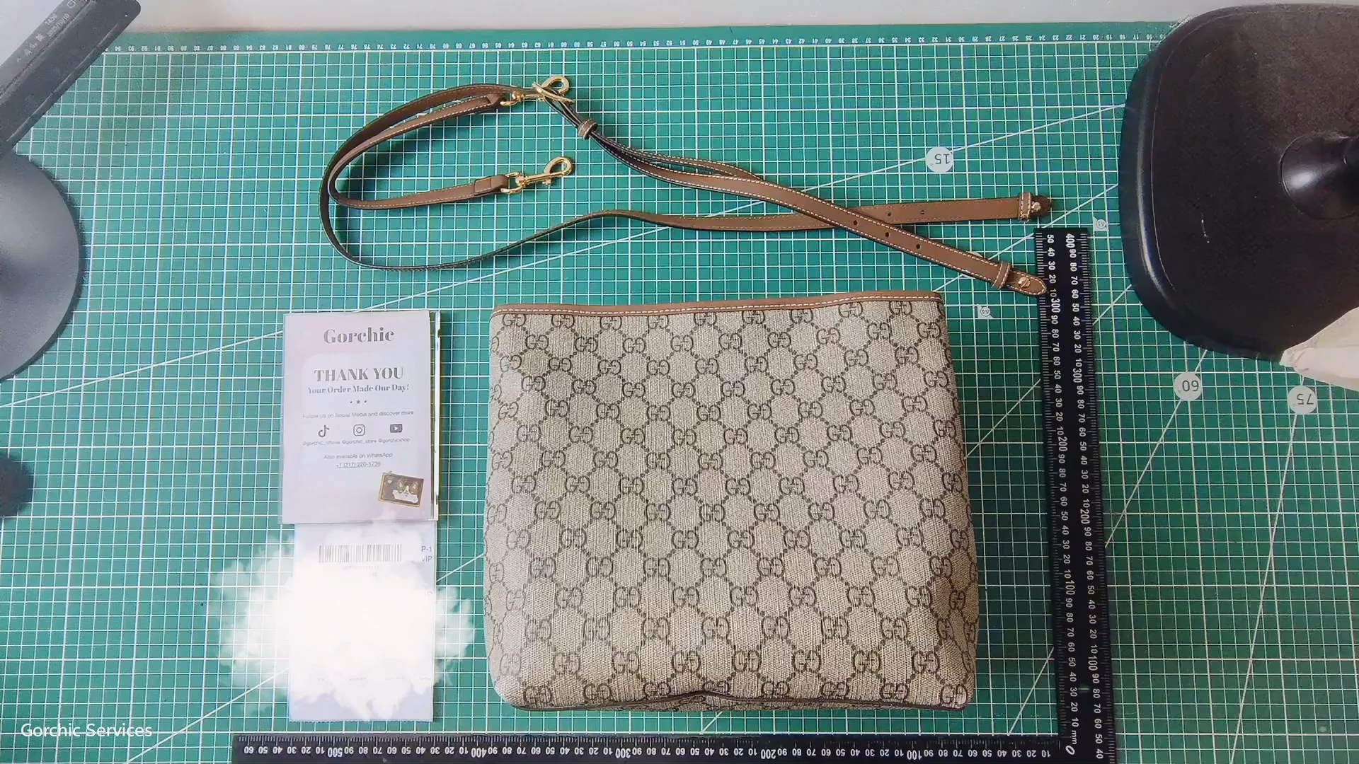Gucci GG Emblem bucket bag - Medium
