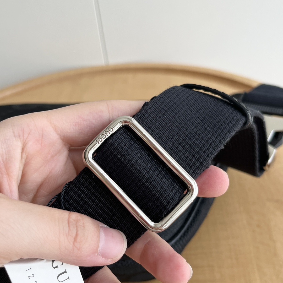 Gucci Jumbo GG Belt Bag