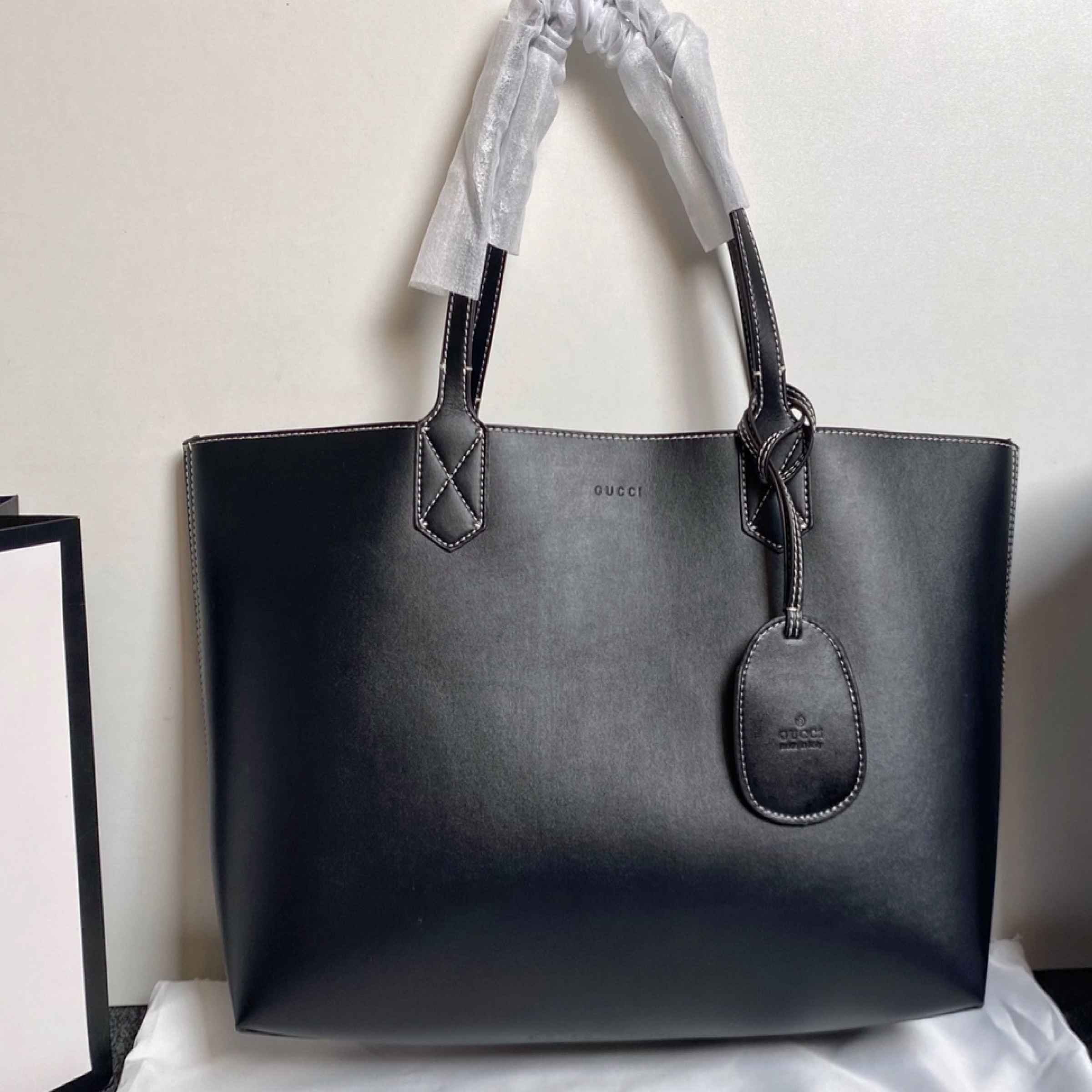 Gucci Calfskin GG Monogram Medium Reversible Tote Black - Bag