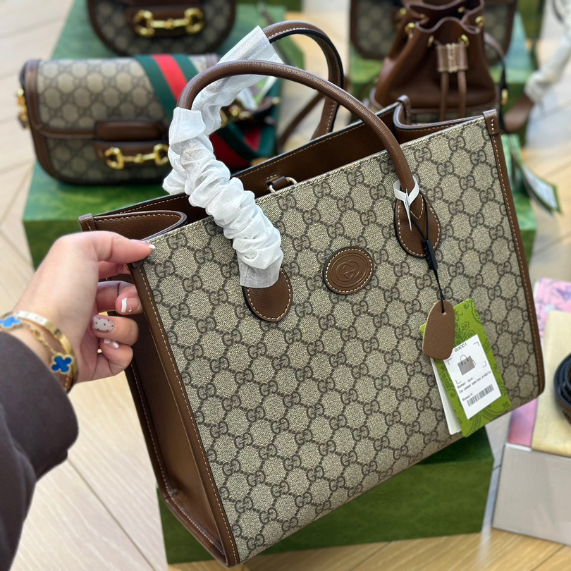 Small tote bag