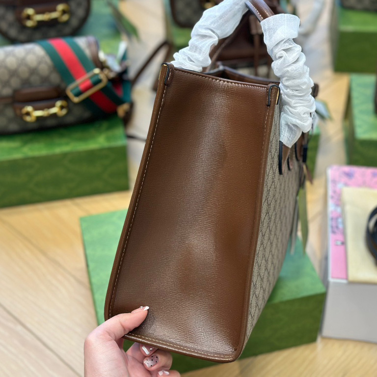 Small tote bag