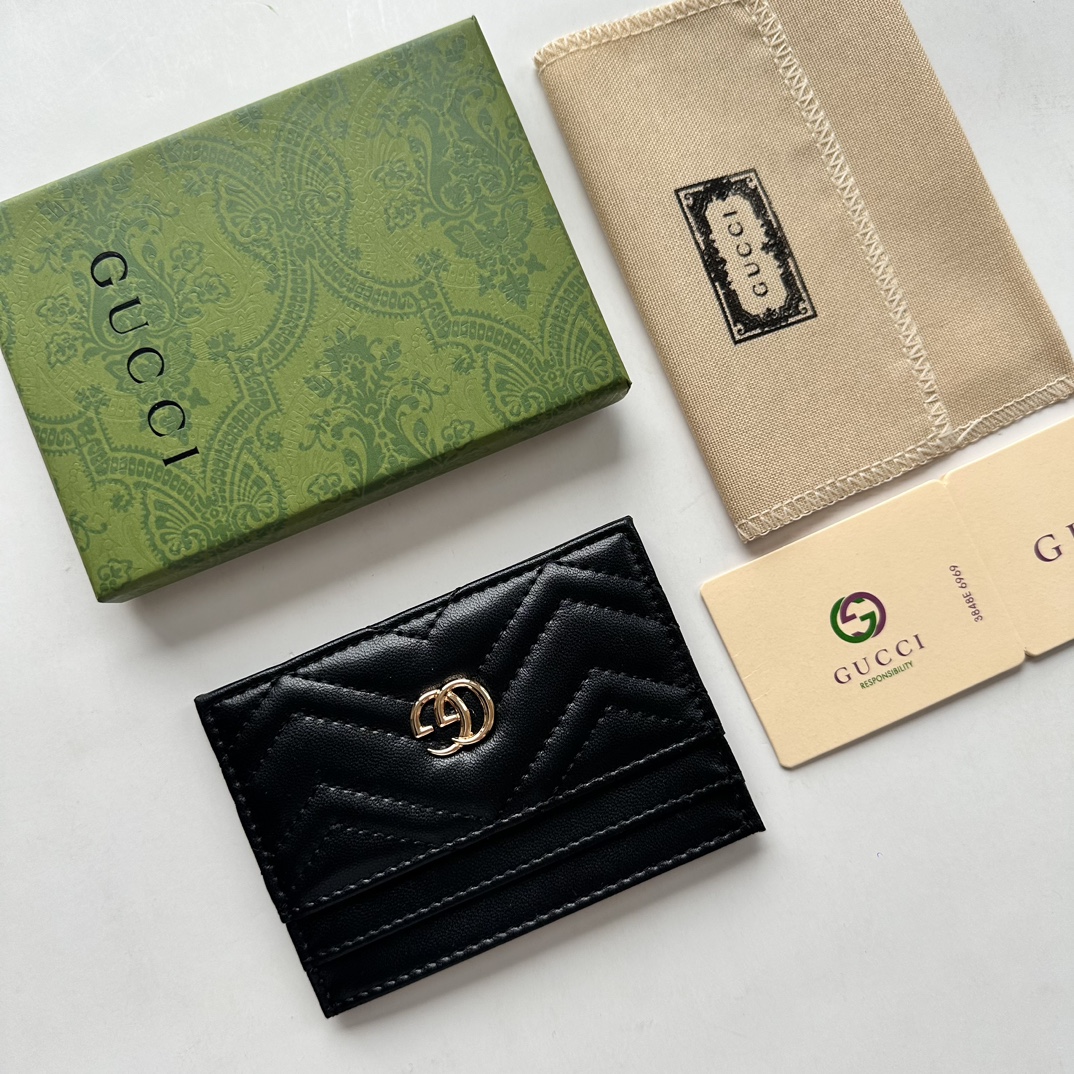 Gucci GG Marmont card case black leather-wallet