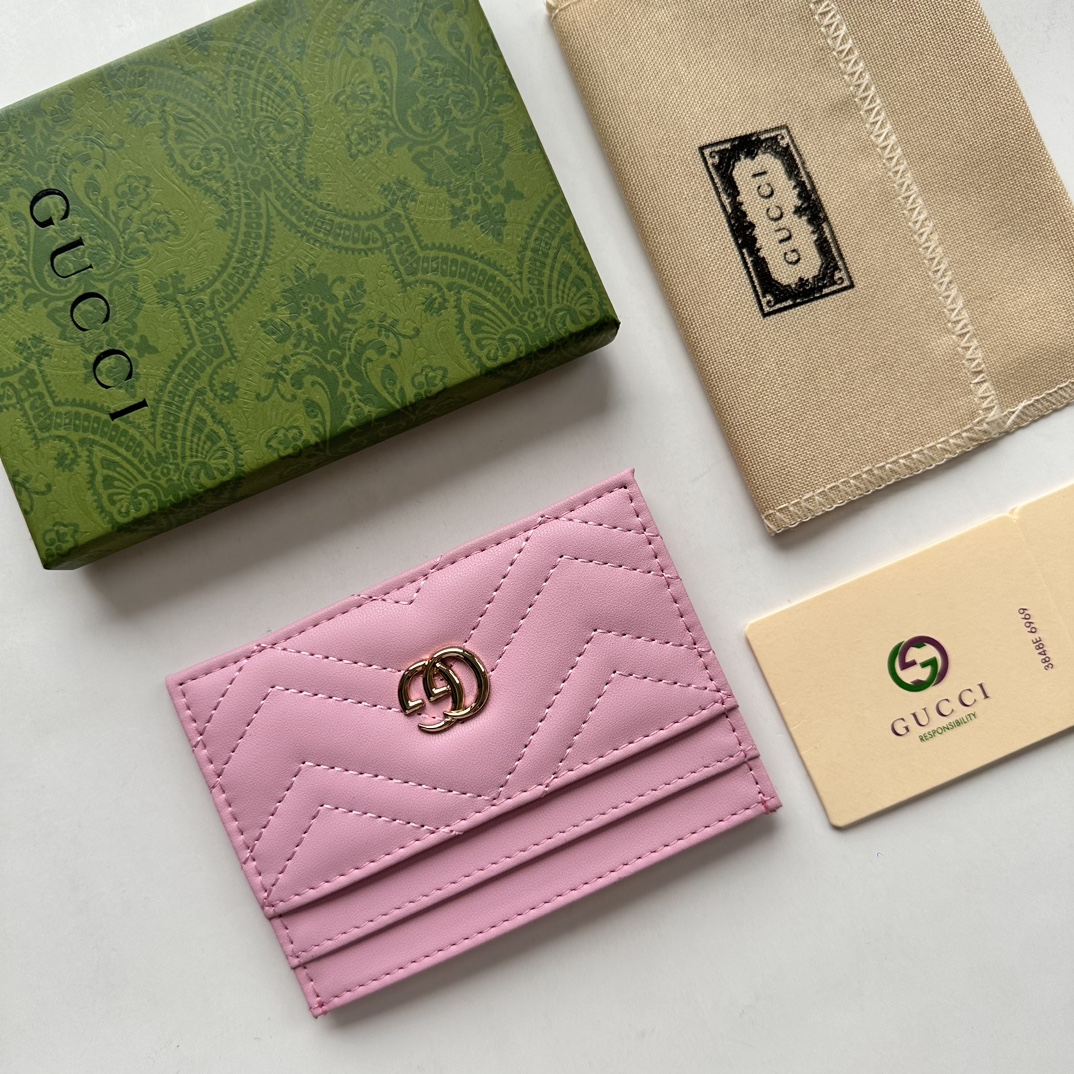 Gucci GG Marmont card case pink leather-wallet