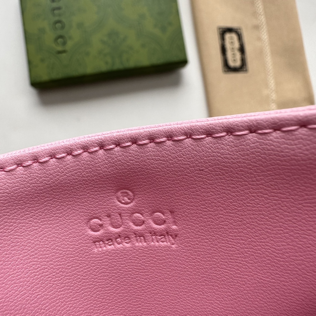 Gucci GG Marmont card case pink leather-wallet