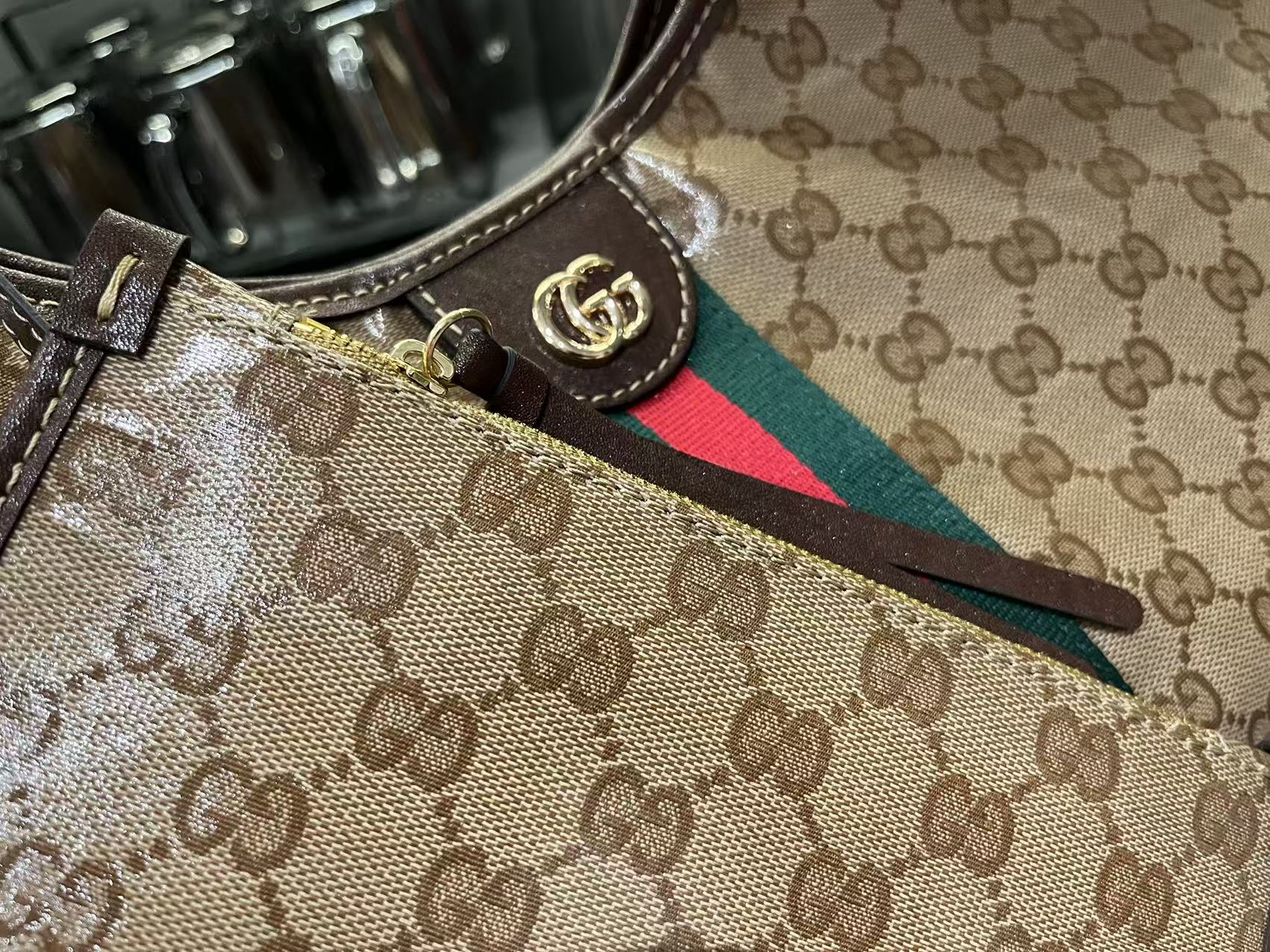 Gucci Giglio GG large tote bag varnished GG fabric - Bag