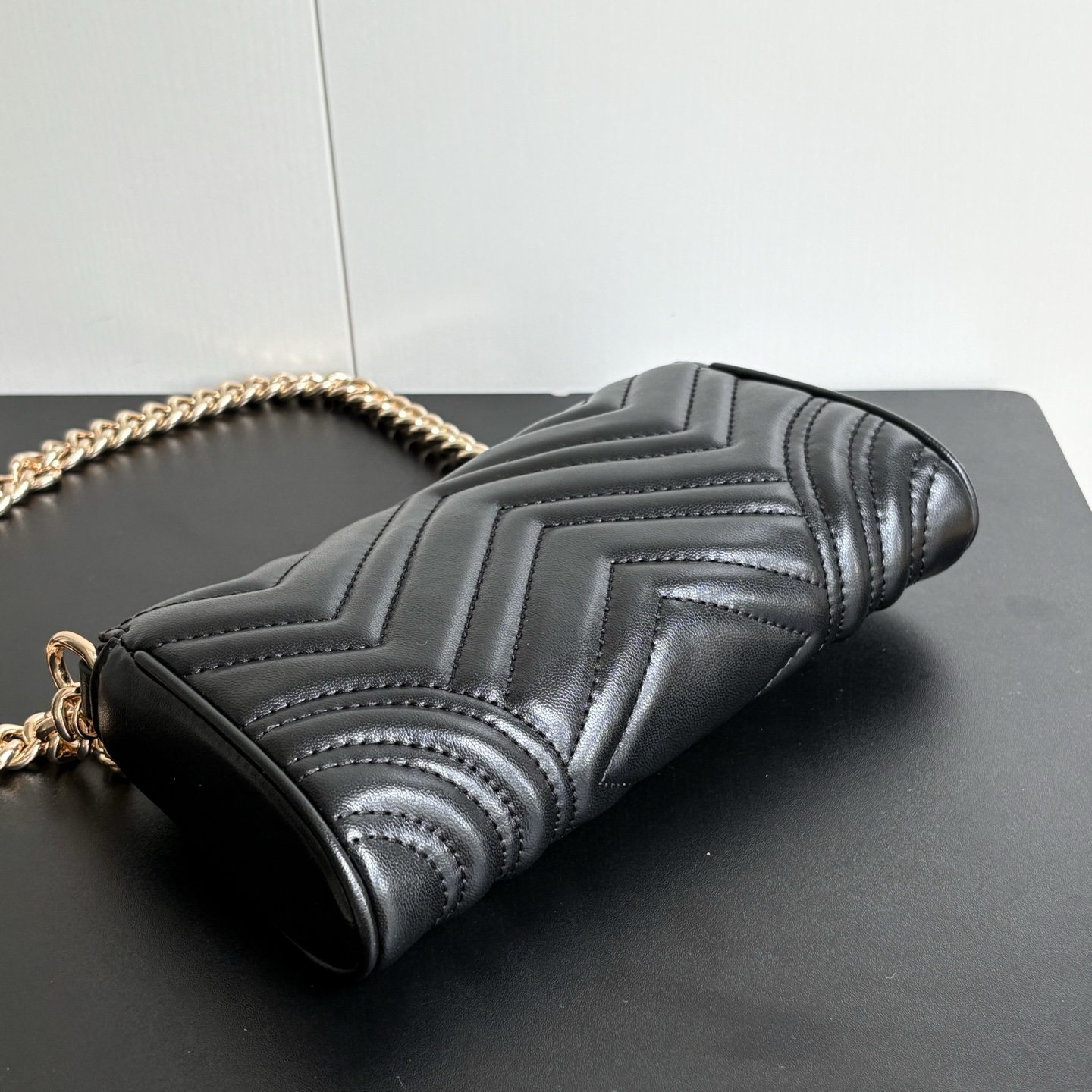 Gucci GG Marmont Black Matelassé Chevron Leather Shoulder Bag
