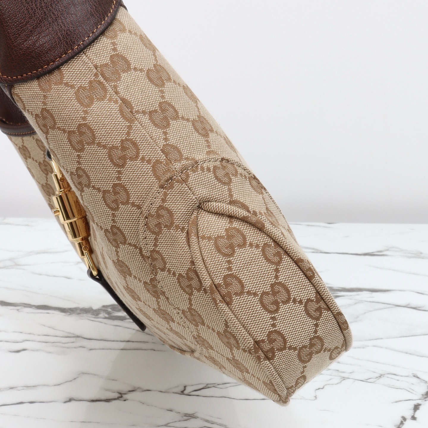 Gucci Jackie 1961 medium shoulder bag Sand and dark brown GG canvas - Bag