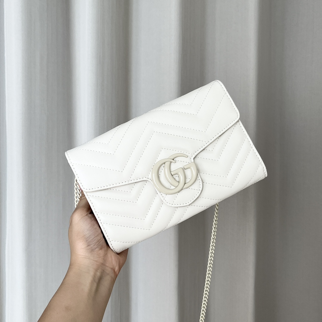 Gucci Marmont Chain Wallet - White Wallet