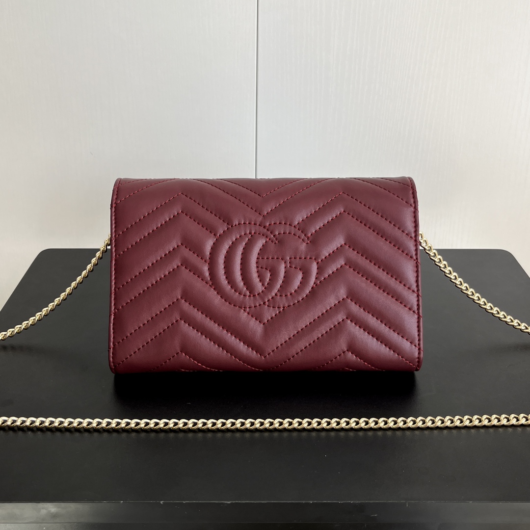 Gucci Marmont Chain Wallet - Red Wallet