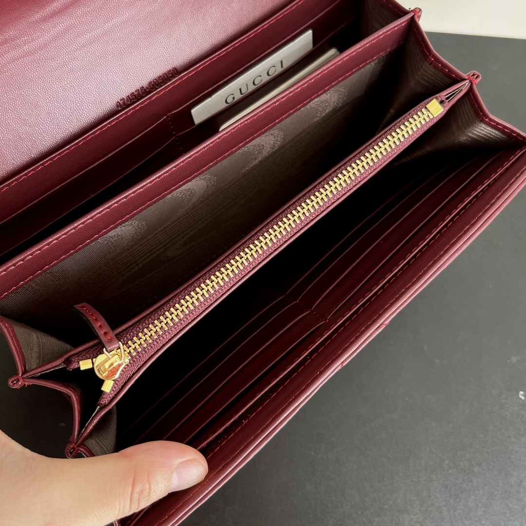 Gucci Marmont Chain Wallet - Red Wallet