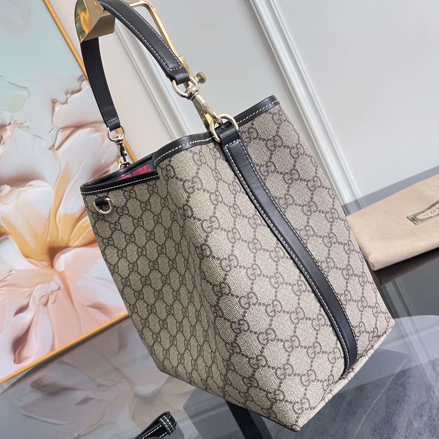 [TOP]Gucci GG Emblem Bucket Bag - Black