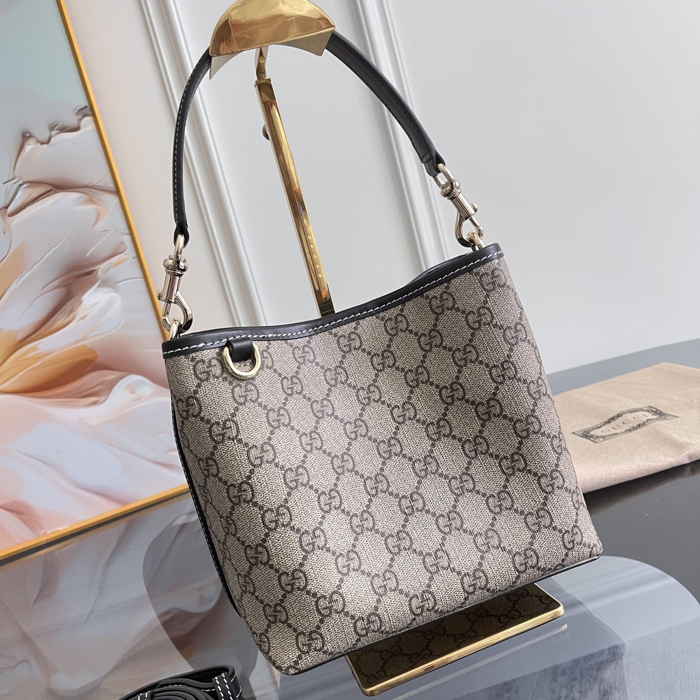 [TOP]Gucci GG Emblem Bucket Bag - Black